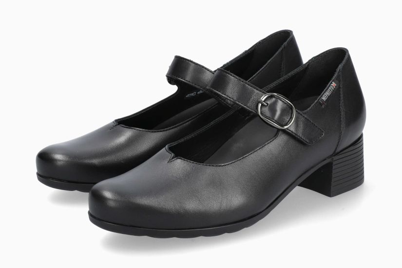Mephisto-Gessika-comfortable-heeled-shoe-black-smooth-leather-5143030